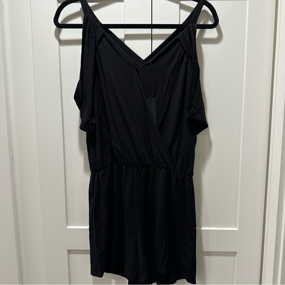 Krisa Black Romper Size Small - Picture 1 of 6
